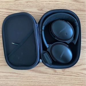 Bose Wireless Bluetooth Noise Cancelling Headphones